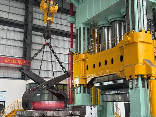 杭州屹通新材料125MN自由锻液压机试产成功(图3)