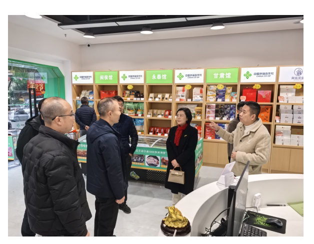 上饶市供销社领导一行福州考察(图1)