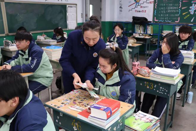 蓝朋友点亮开学季助力平安新学期！(图3)