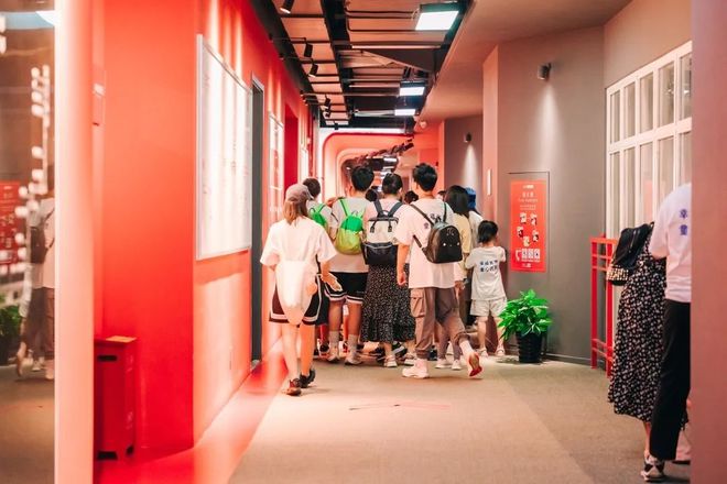 京东亚洲一号仓储基地参观了解人工智能物流仓里的硬核黑科技！(图5)