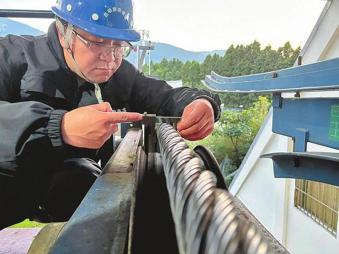 快看昭通有1人！2024年云南省“最美职工”年度人物发布(图8)