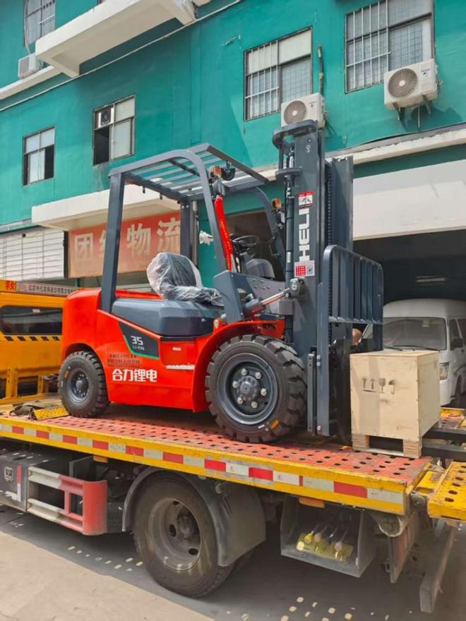 2025液压叉车专营店哪家专业晨福佳专业维修保障设备运行(图3)