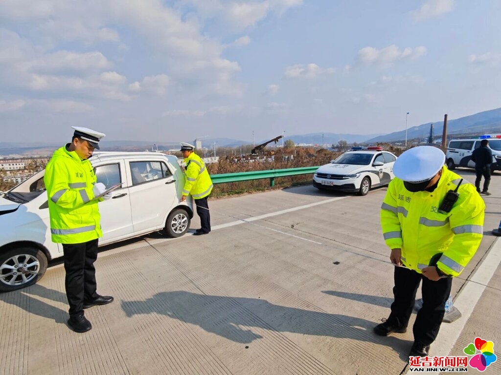 以练筑防护航平安！延吉交警开展道路交通事故应急演练(图4)