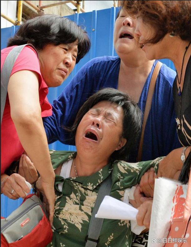 维修未断电！37岁男子掉入粉碎机身亡后续家属目睹经过：太残忍(图2)