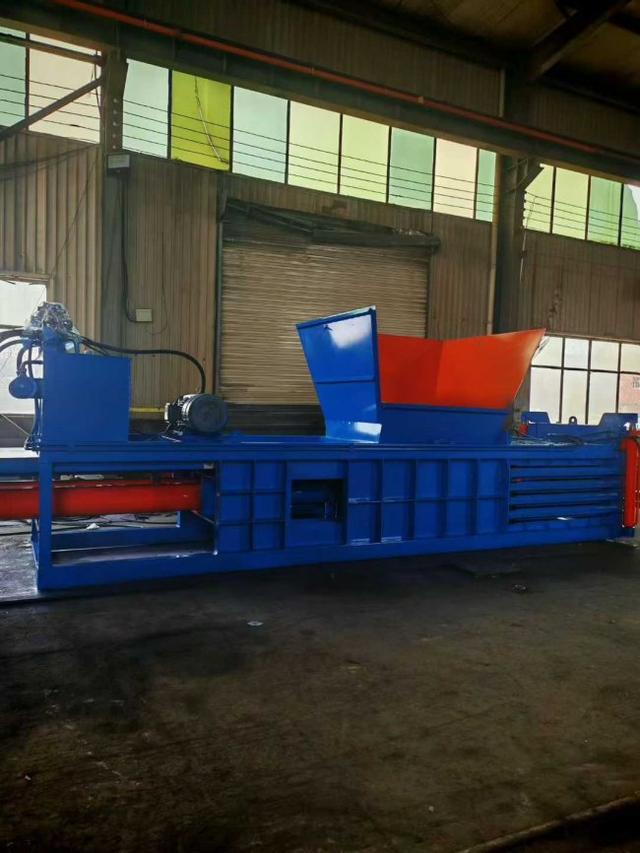 废纸打包机一线年还在为选不到靠谱的液压打包机厂家发愁?(图1)