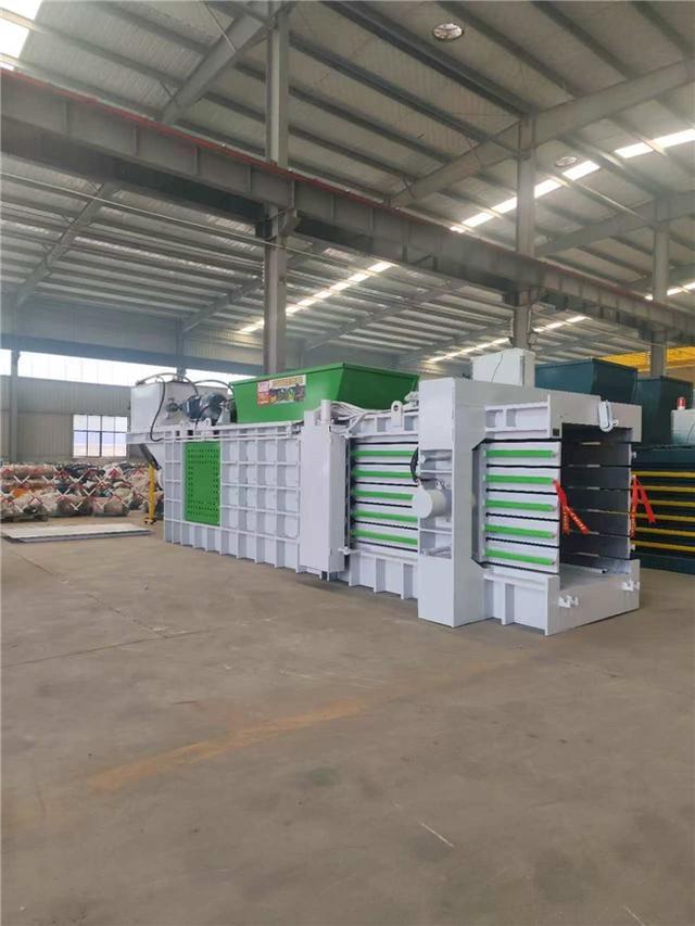 30吨废纸打包机2026年源头厂家在哪？高性价比定制真有这么难！(图1)